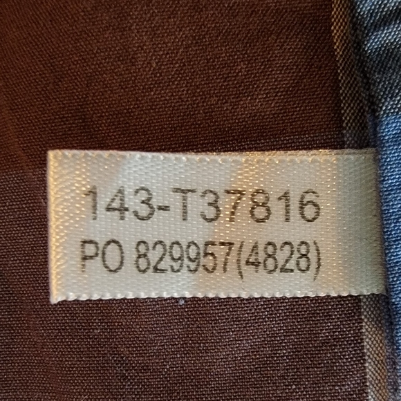 Tommy Bahama XL Men's Plaid Island Modern Fit Button Up Shirt - Picture 5 of 10